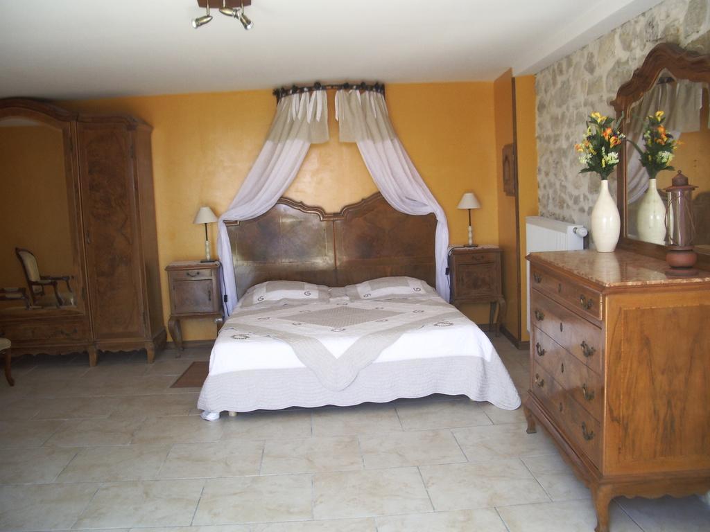 Le Mas Fa Sua Bed and Breakfast Malataverne Zewnętrze zdjęcie